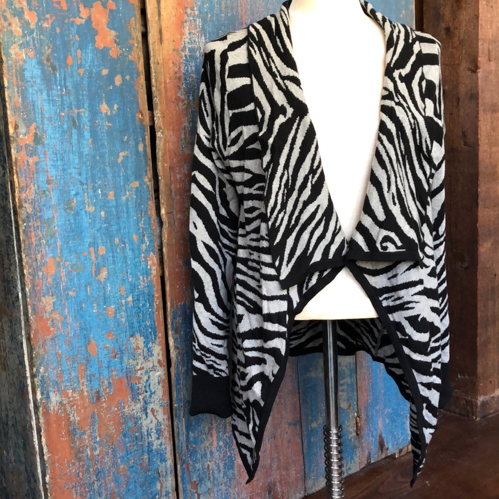 Sisters cardigan